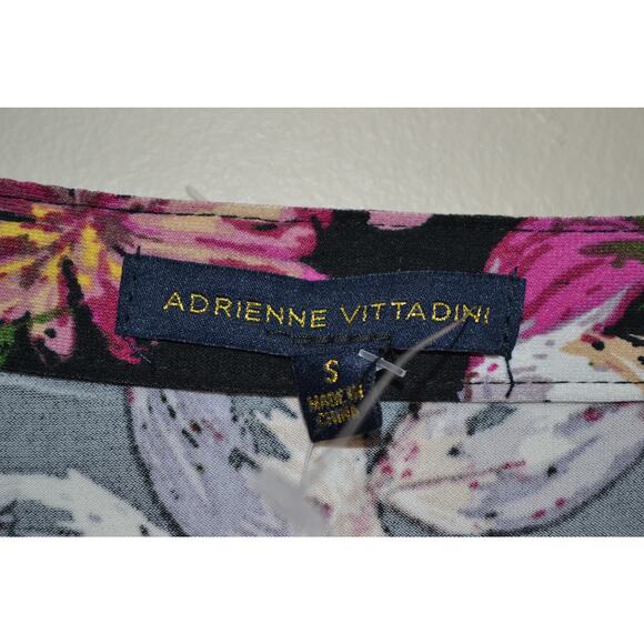 Adrienne vittadini black floral print 2 faux Pocket 4 button NWT blouse SM, top - Picture 10 of 10